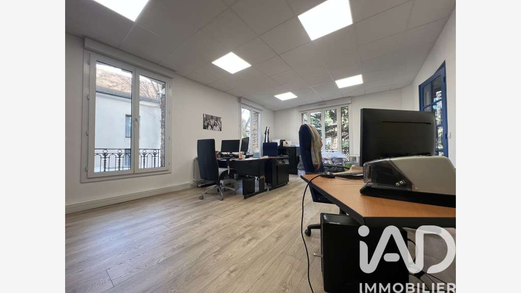 Vente superbes bureaux à Saint-Maur-des-Fossés