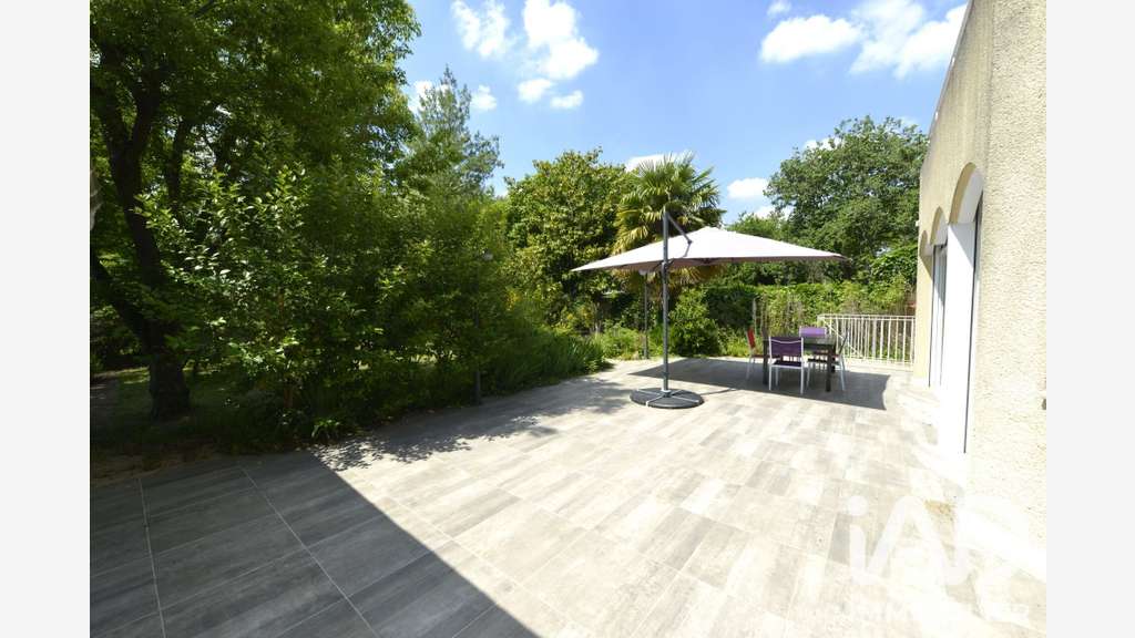 Vente superbes bureaux à Saint-Maur-des-Fossés