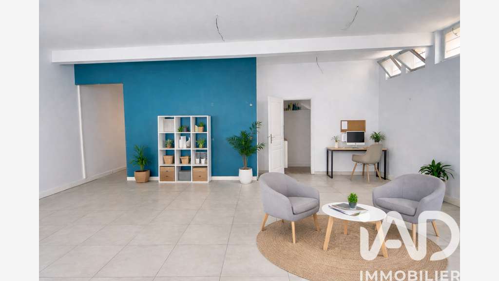 Vente local commercial 72m² à Saint-Nazaire