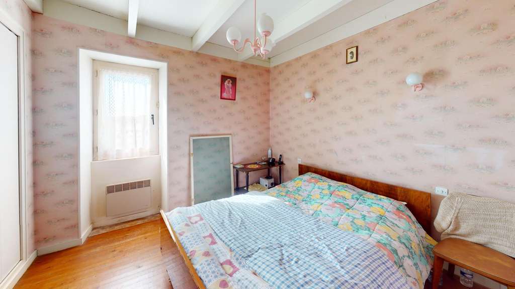 AV ancien corps de ferme 126m² St Pierre de l'Isle