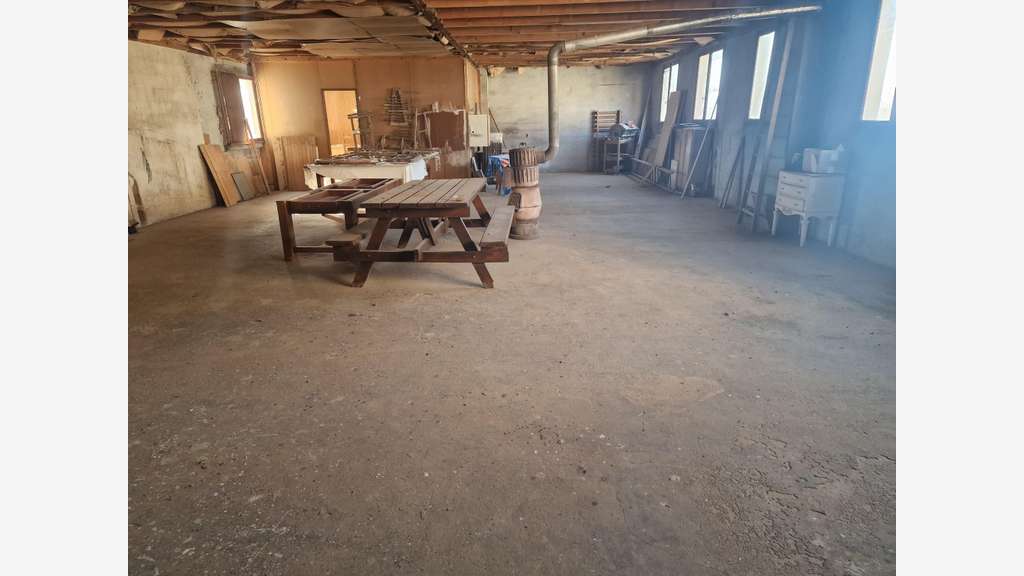 Vente local commercial à Saint-Pierre-de-Trivisy