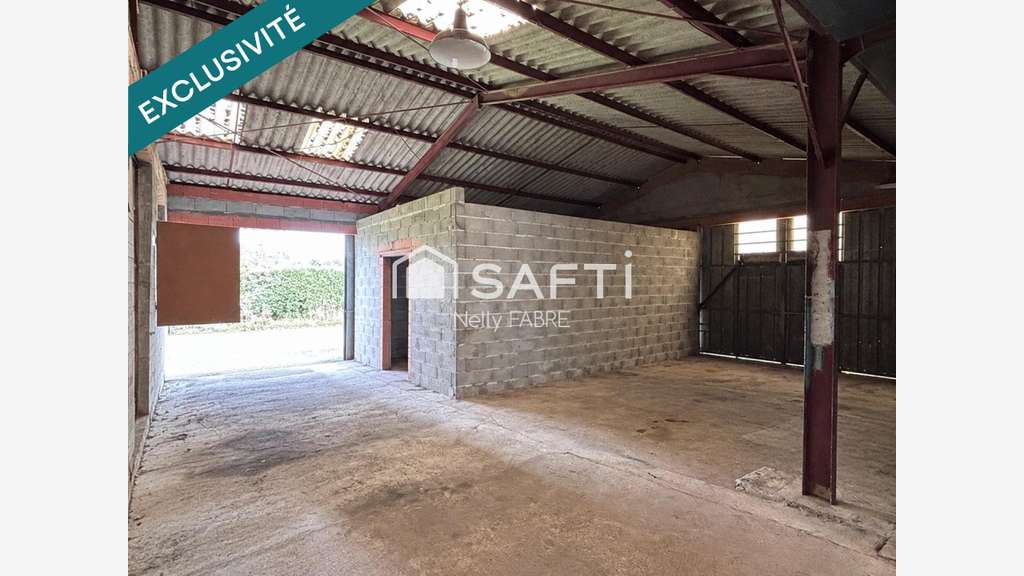 Local commercial d'environ 350m²