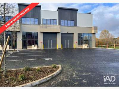 Vente local d'activité 454m² à St-Pierre-du-Perray
