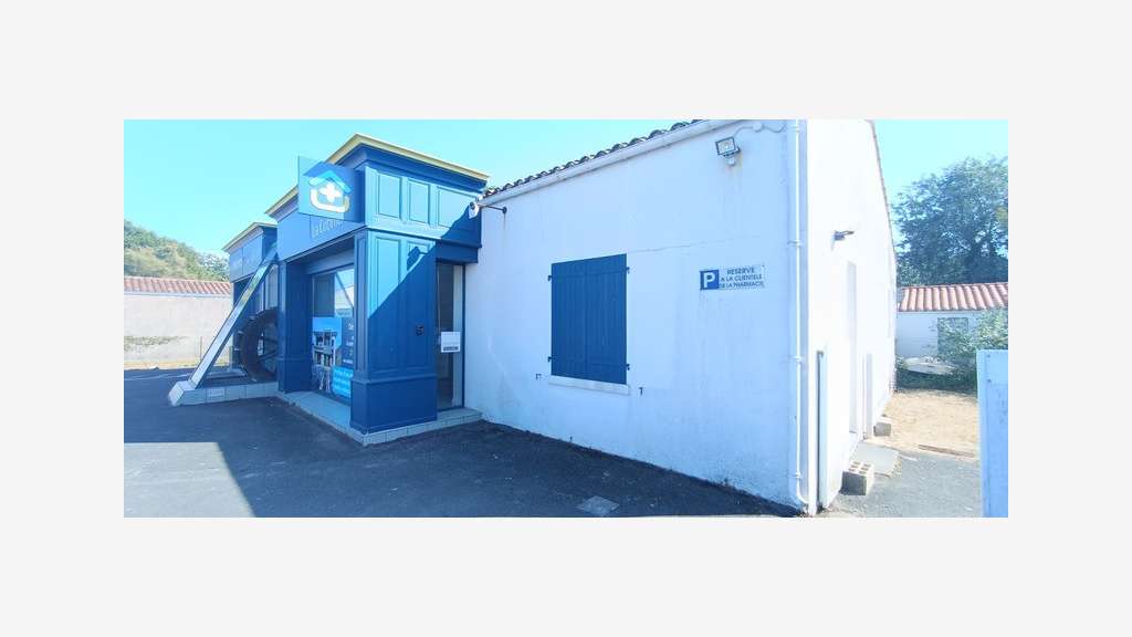 A vendre immeuble commercial 160m² La Cotinière