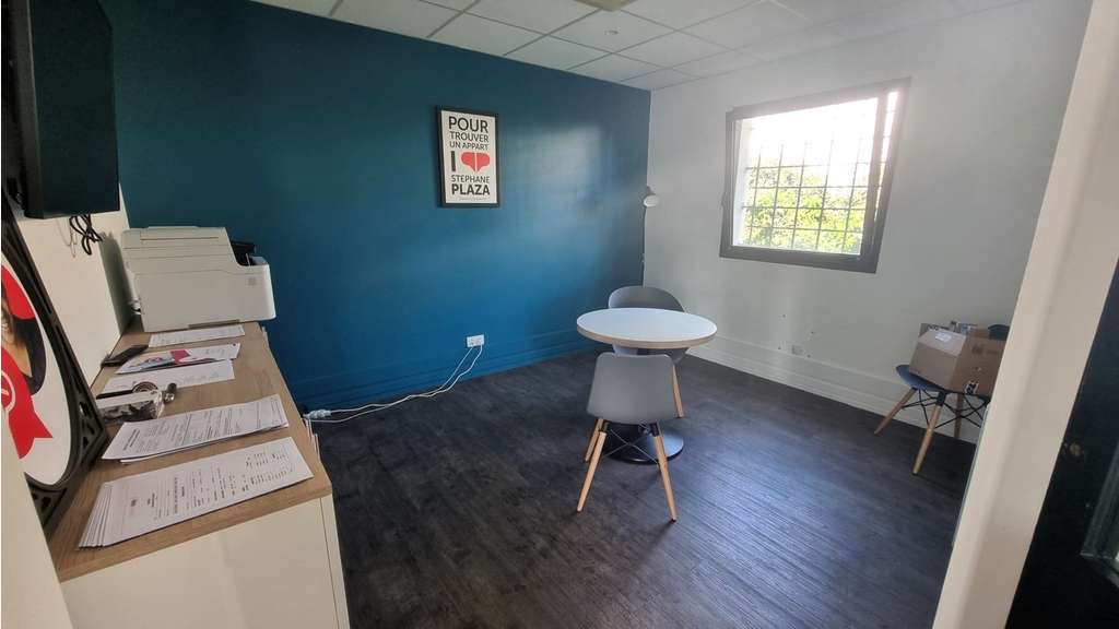 AV local commercial 126m² à Saint Pierre d'Oléron