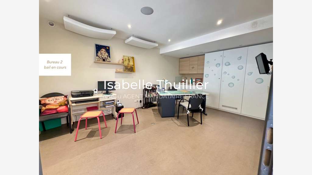 AV local commercial de 50m² en RDC à Saint-Raphaël