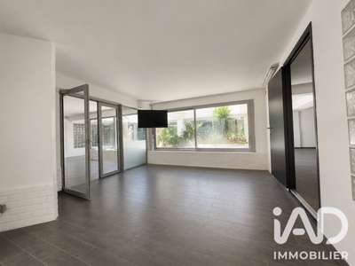 Vente local commercial 435m² à Saint-Raphaël