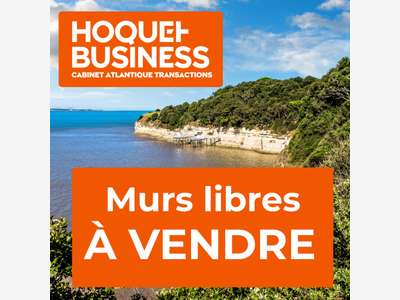 A vendre local 155m² + parking Saintes Rive Droite