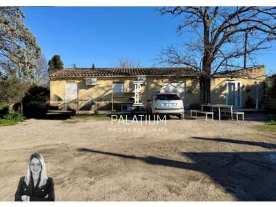 Vente Locaux commerciaux - Boutiques à Salon-de-Provence