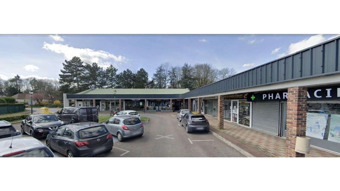 Vente murs  56m² C.C. du Domaine de Santeny