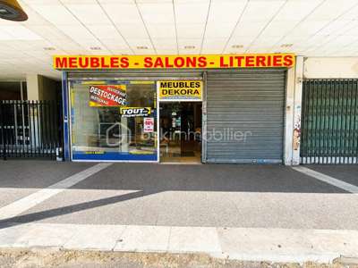 ? À VENDRE - MURS COMMERCIAUX - SARCELLES (95200)