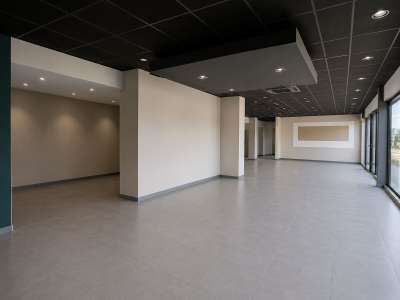 Vente Locaux commerciaux - Boutiques à Savigneux