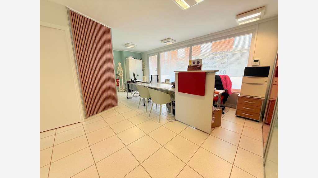 Local commercial à vendre 214m² à Seclin centre