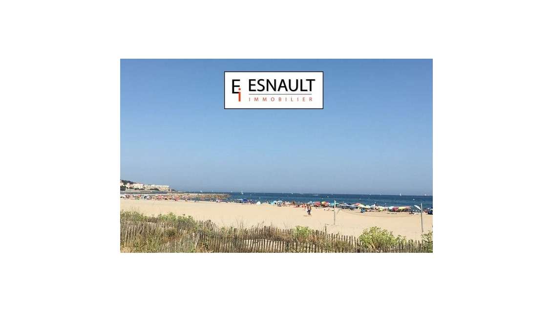 Murs 110m² et terrasse privée emplacement N°1 Sète