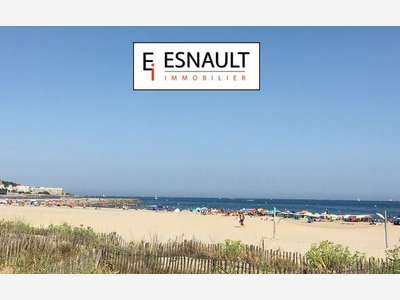 Murs 110m² et terrasse privée emplacement N°1 Sète