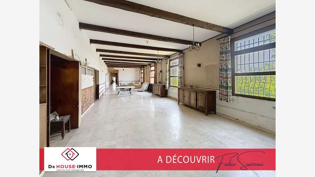 ENSEMBLE IMMOBILIER RARE À FORT POTENTIEL - 1 200