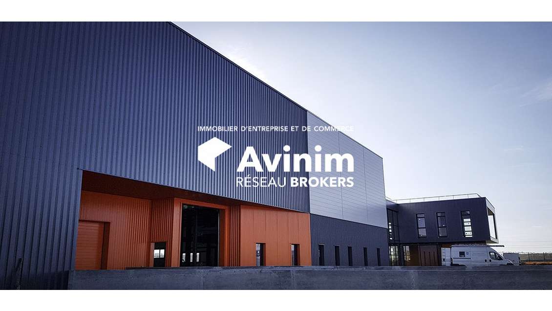Local commercial de 1 740 m² a Sisteron