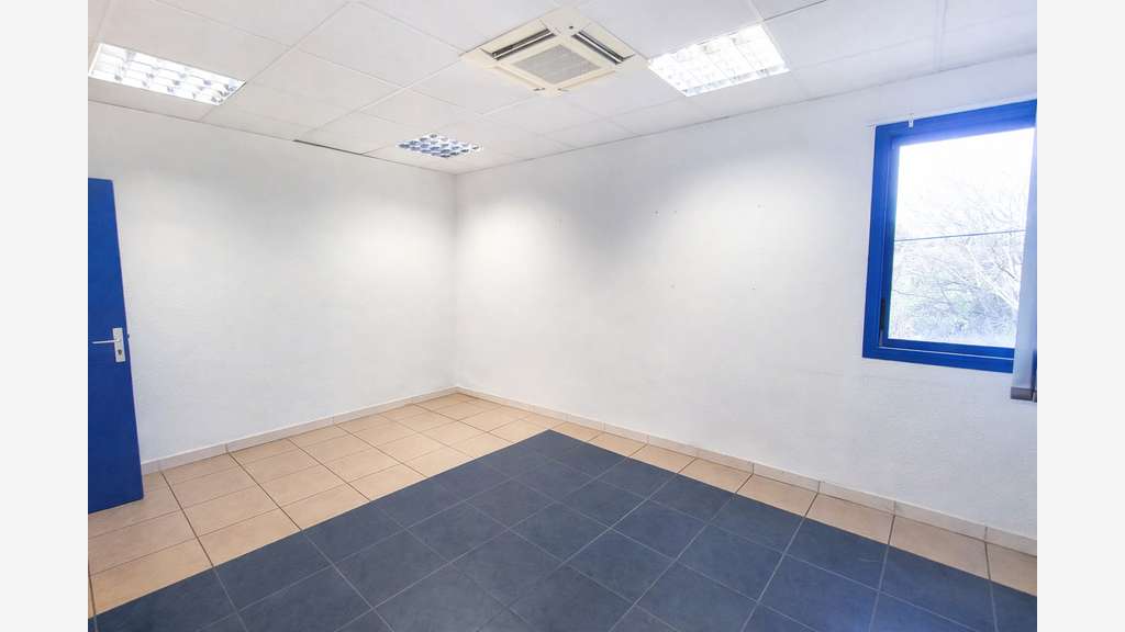 Vente bureaux 177m² ZA Playes Six-Fours-les-Plages