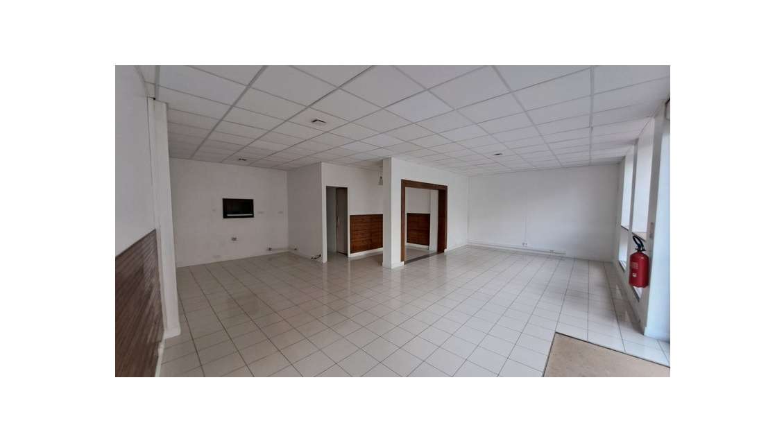 Local/bureau 62m² à vendre à Soissons centre (02)