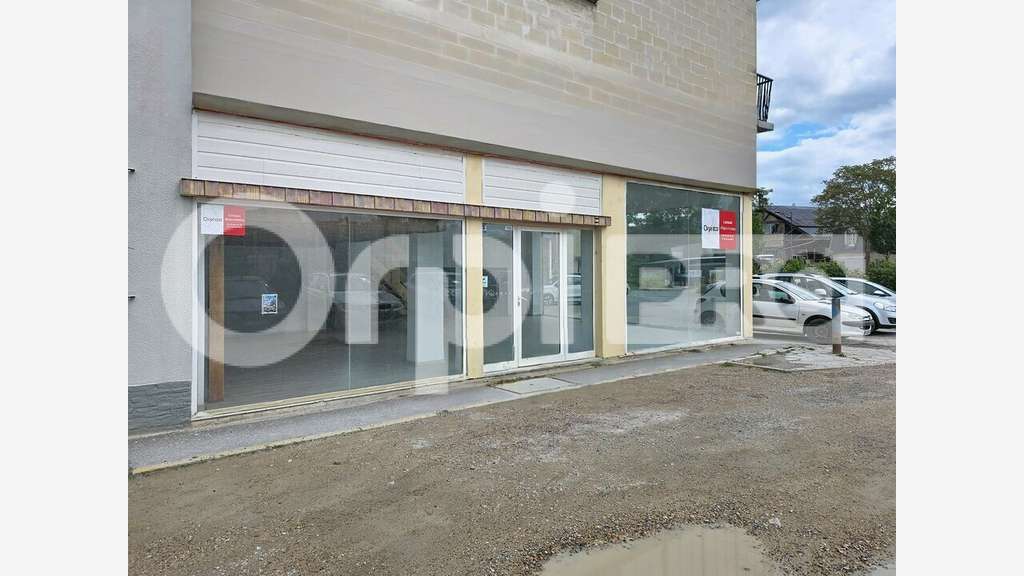 Vente local commercial 154m² axe roulant Soissons