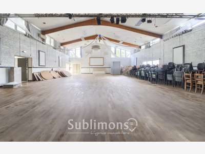 Vente murs restaurant évènementiel 1140m² Sulniac