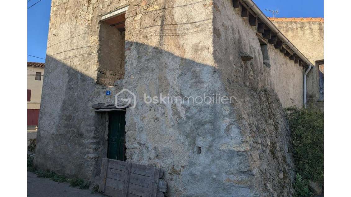 AV local de stockage 80m² à Tarerach accès facile