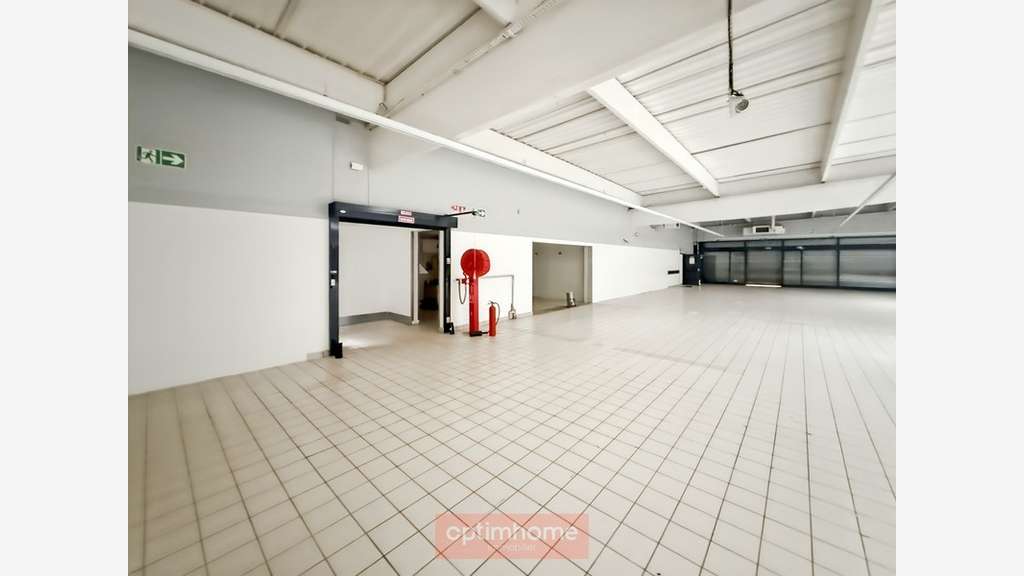 Vente local cial retail park 1 707m² à Tergnier