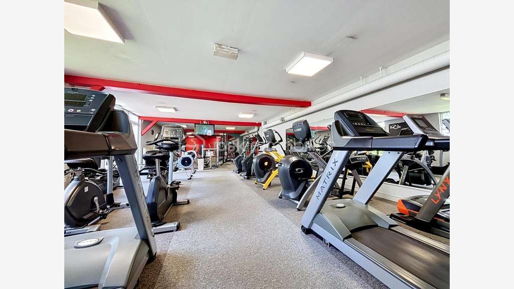 Vente local commercial de 420m² à Thouars