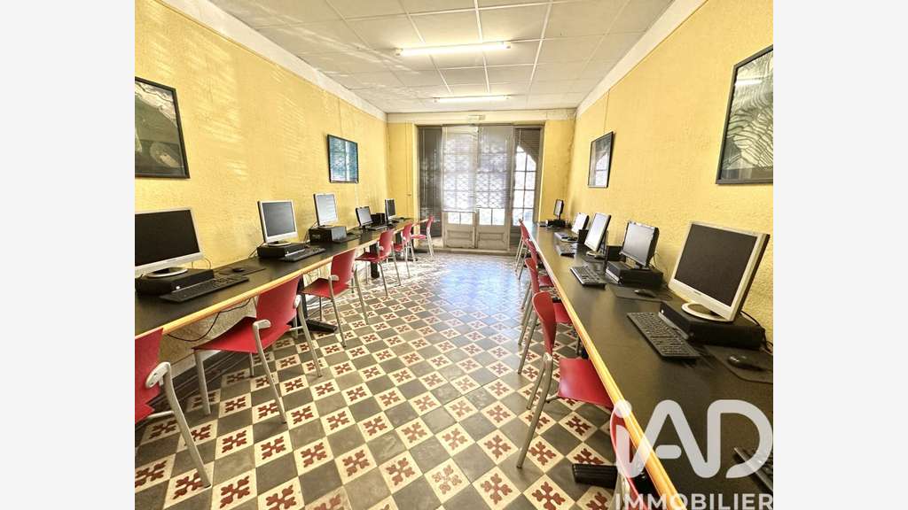 Vente local 150m² à Toulon Place d’Armes