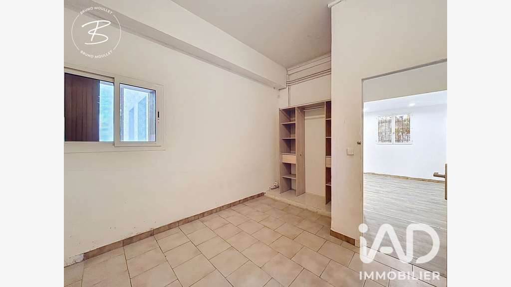 Vente local commercial 54m² à Toulon Mourillon