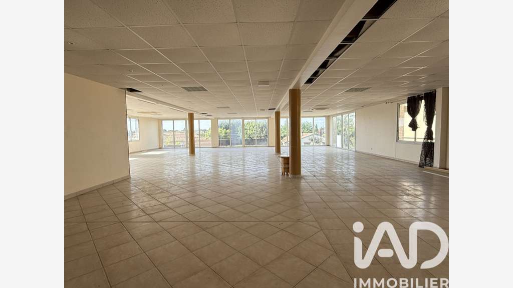 Vente local commercial de 644m² à Toulouse Ouest