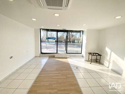 Vente boutique de 45m² à Tours Quai Paul Bert