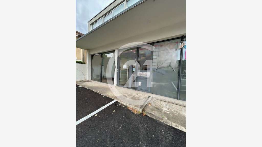 Vente local commercial 350m² Valence hypercentre