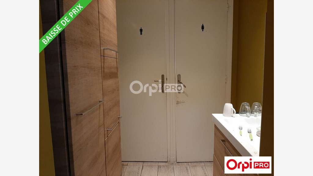Local d'activité 980m² sur 2440m² à vendre Valence