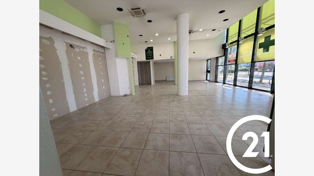 Vente local commercial 260m² à Valence Sud