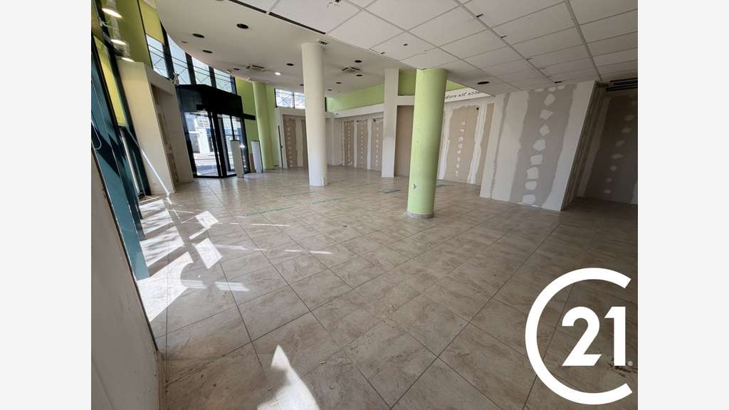 Vente local commercial 260m² à Valence Sud
