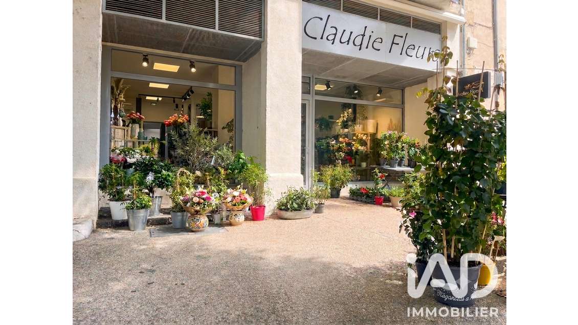 Local commercial à Valréas