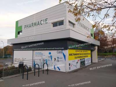 À vendre bâtiment indépendant 180m² Vannes Kercado
