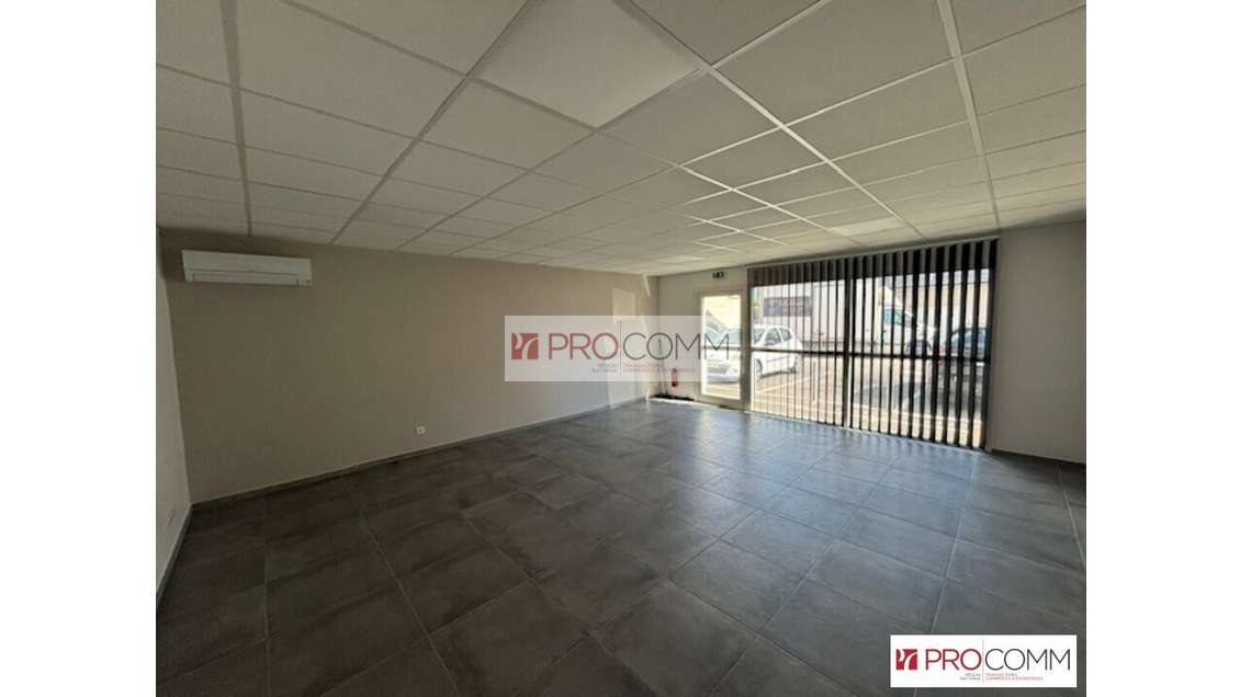 AV local commercial 60m² clim réversible Vedène