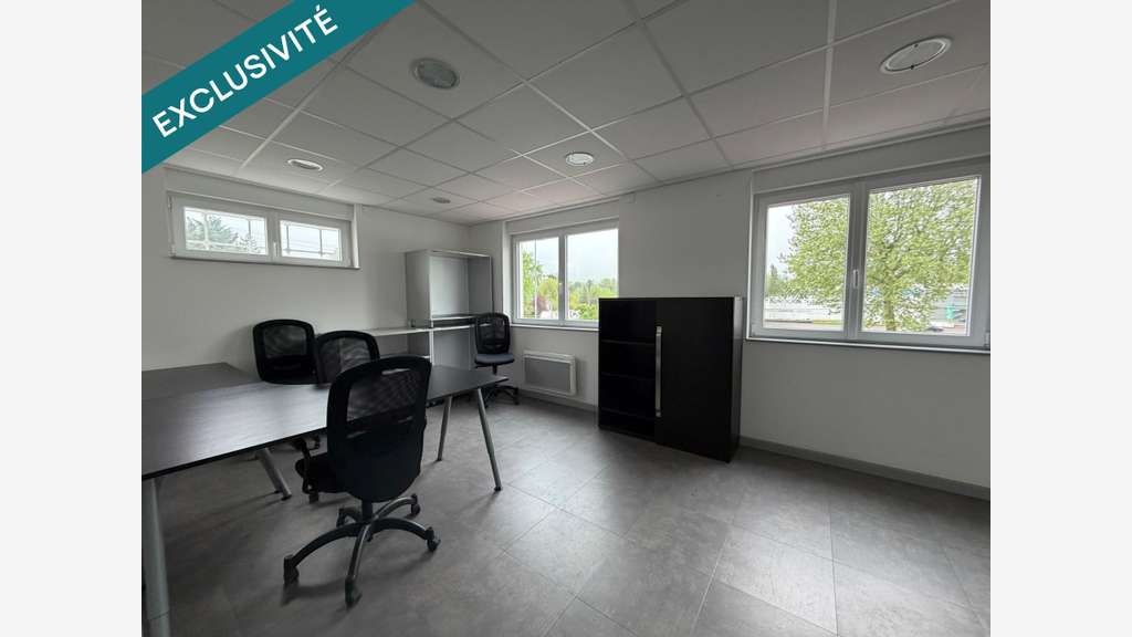 Vente locaux dans petite zone commerciale à Verdun