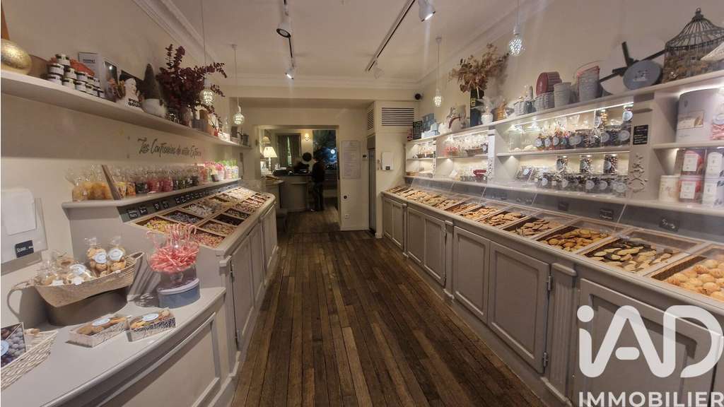 Vente murs commerciaux empl premium à Versailles