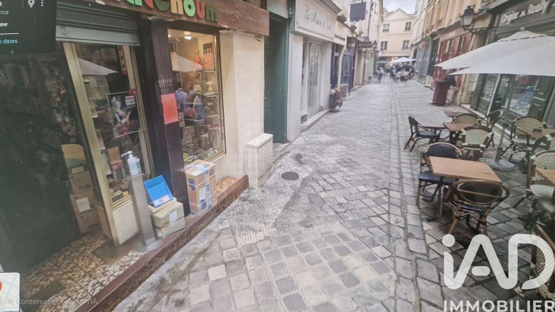 Vente murs commerciaux empl premium à Versailles