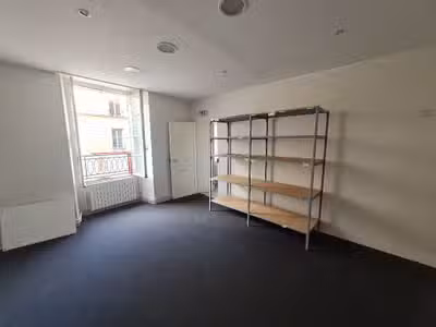 Vente murs libres à Versailles Préfecture/Charost