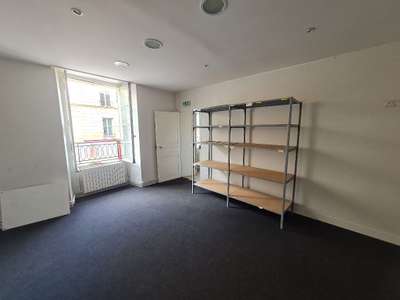 Vente murs libres à Versailles Préfecture/Charost