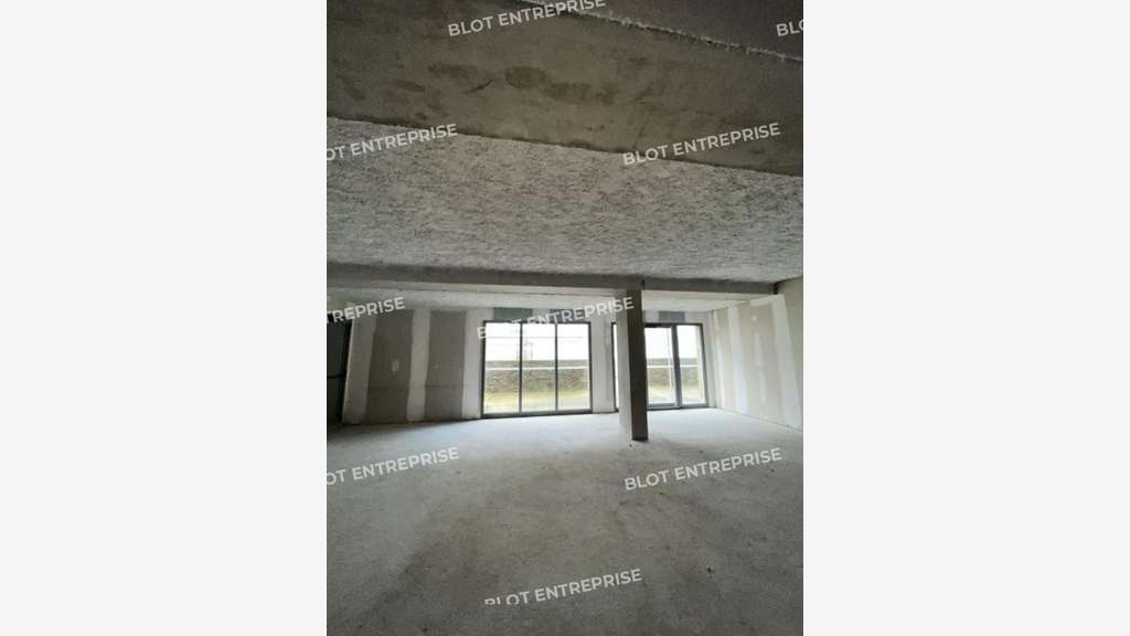 A vendre locaux commerciaux de 119m² à Vertou