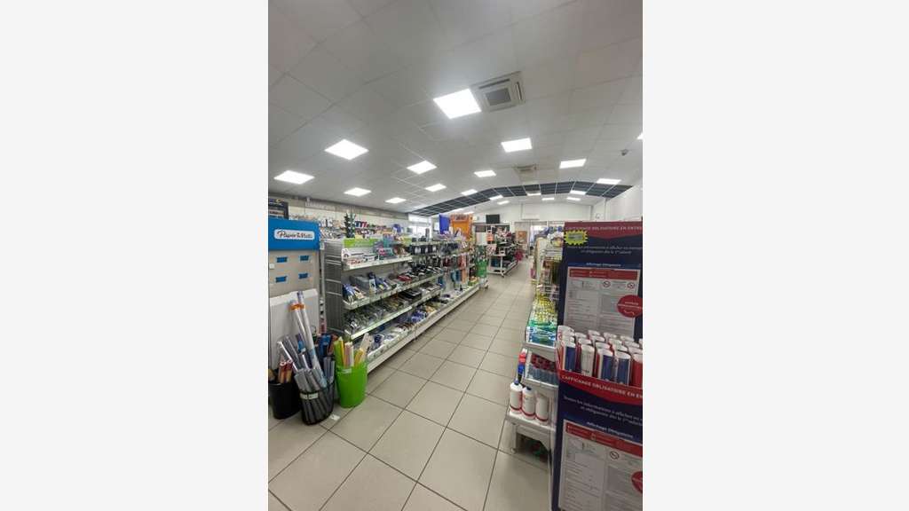 Vente local empl idéal centre-ville de Vichy