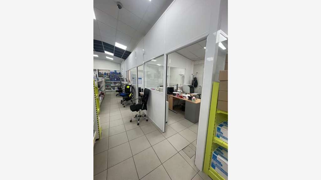 Vente local empl idéal centre-ville de Vichy