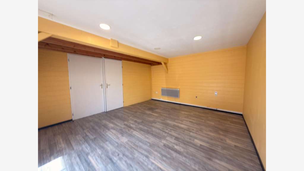 Vente local commercial 50m² à Villars-les-Dombes