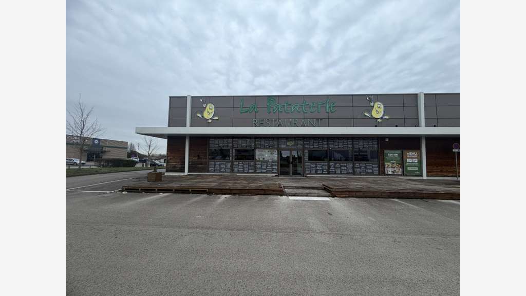 Vente bâtiments commerciaux divisible + parkings