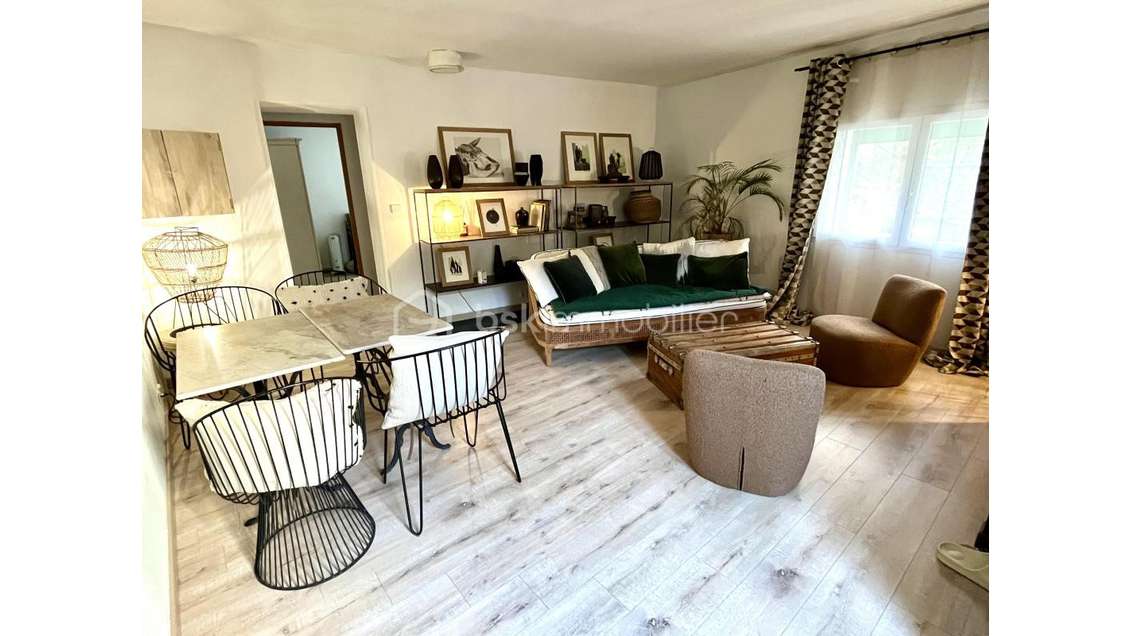 Murs commerciaux à vendre de 328m² à Villecroze